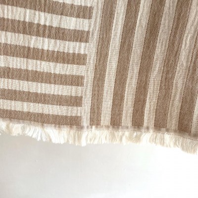 brostebwbeigestripesdd