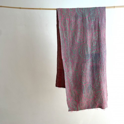 fridasarichocgreypink3