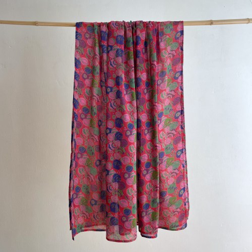 lestouristesstolebloomred2