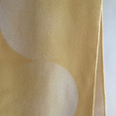 roros_moon_yellowddd