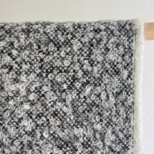 surialpacagreenwhiteboucleddd